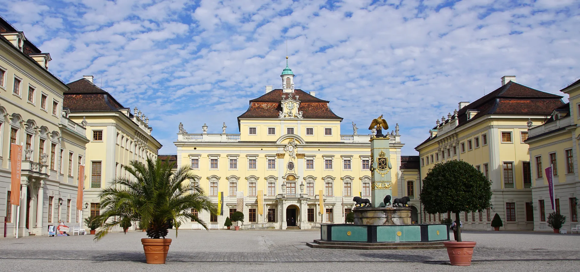 Residenzschloss Ludwigsburg mit Schlossgarten